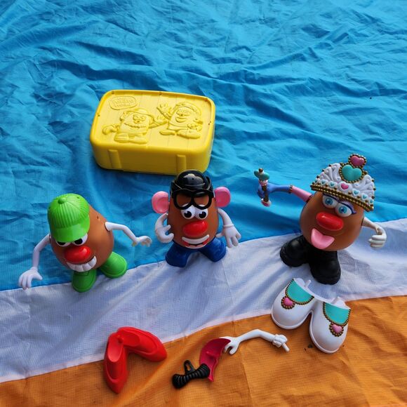 Mr. Potato Head Pretend Play Lot – 3 Figures + Yellow Case – Vintage Toy Set - Picture 2 of 9